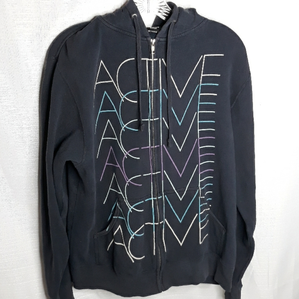 Active zip-up hoodie